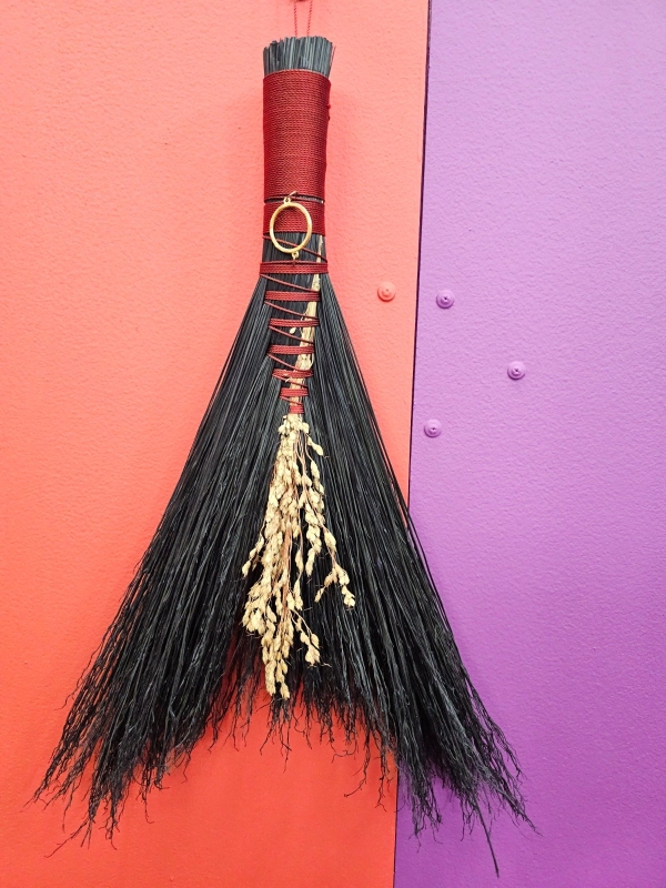 Online Broom-making Course: Whisks, Besoms, Weaving, Stitching & Adornments - Image 2