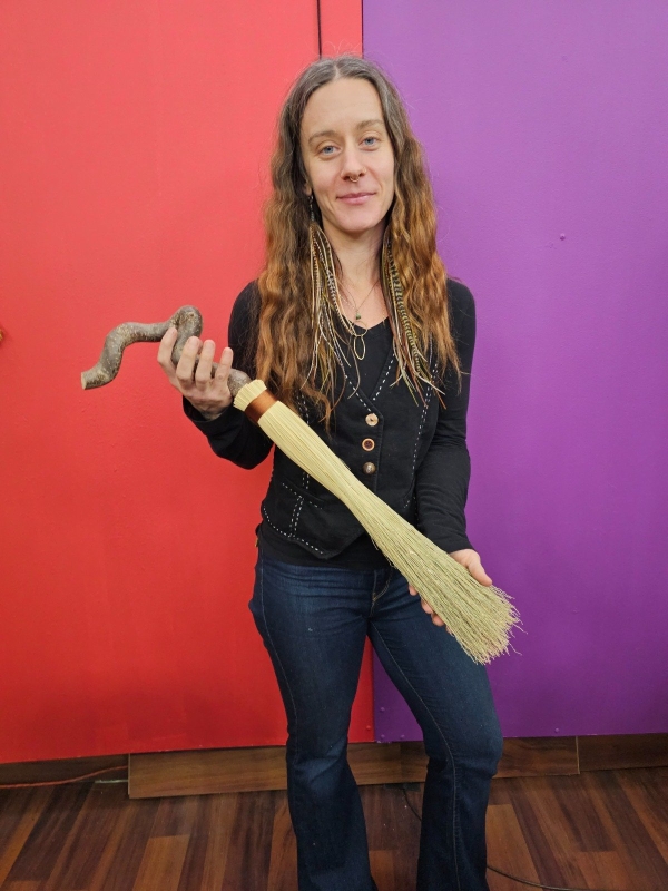 Online Broom-making Course: Whisks, Besoms, Weaving, Stitching & Adornments - Image 4
