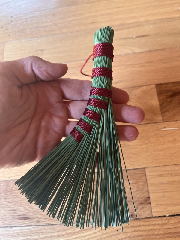 Handmade Holiday Gift Workshop - Brooms, Smudge Bundles, Botanical Dyeing : December 13th - Image 13