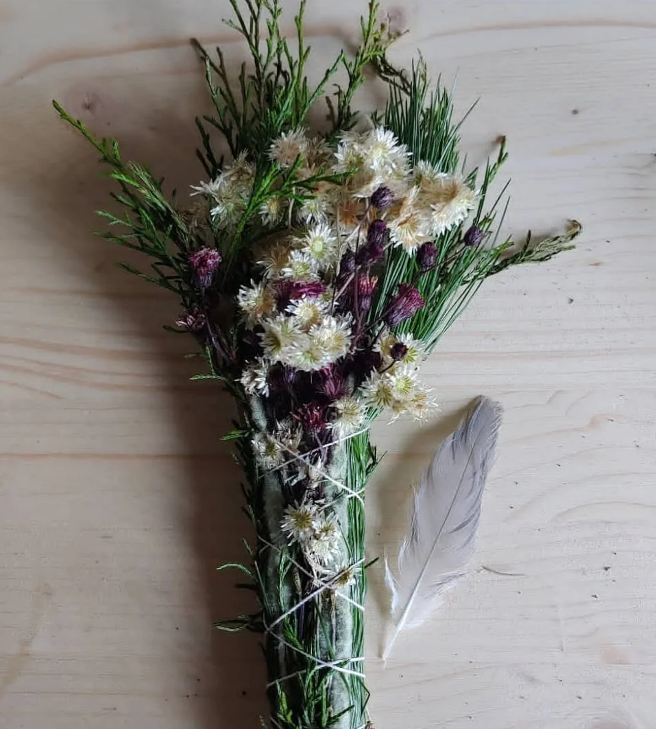 Handmade Holiday Gift Workshop - Brooms, Smudge Bundles, Botanical Dyeing : December 13th - Image 9